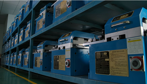 怎么調(diào)試伺服送料機？